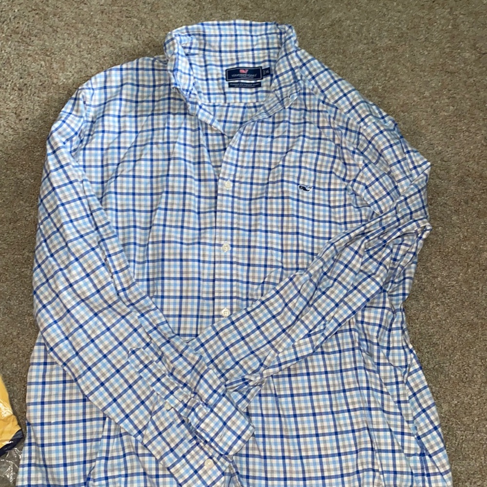 Vineyard vines men xl classic fit tucker shirt EUC
